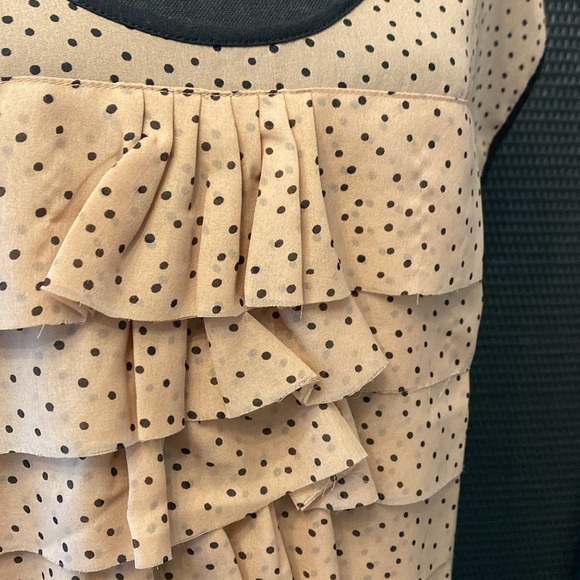 LOFT Raw Edge Ruffle Cap Sleeve Pink - Black Polka Dot Blouse - Picture 4 of 4